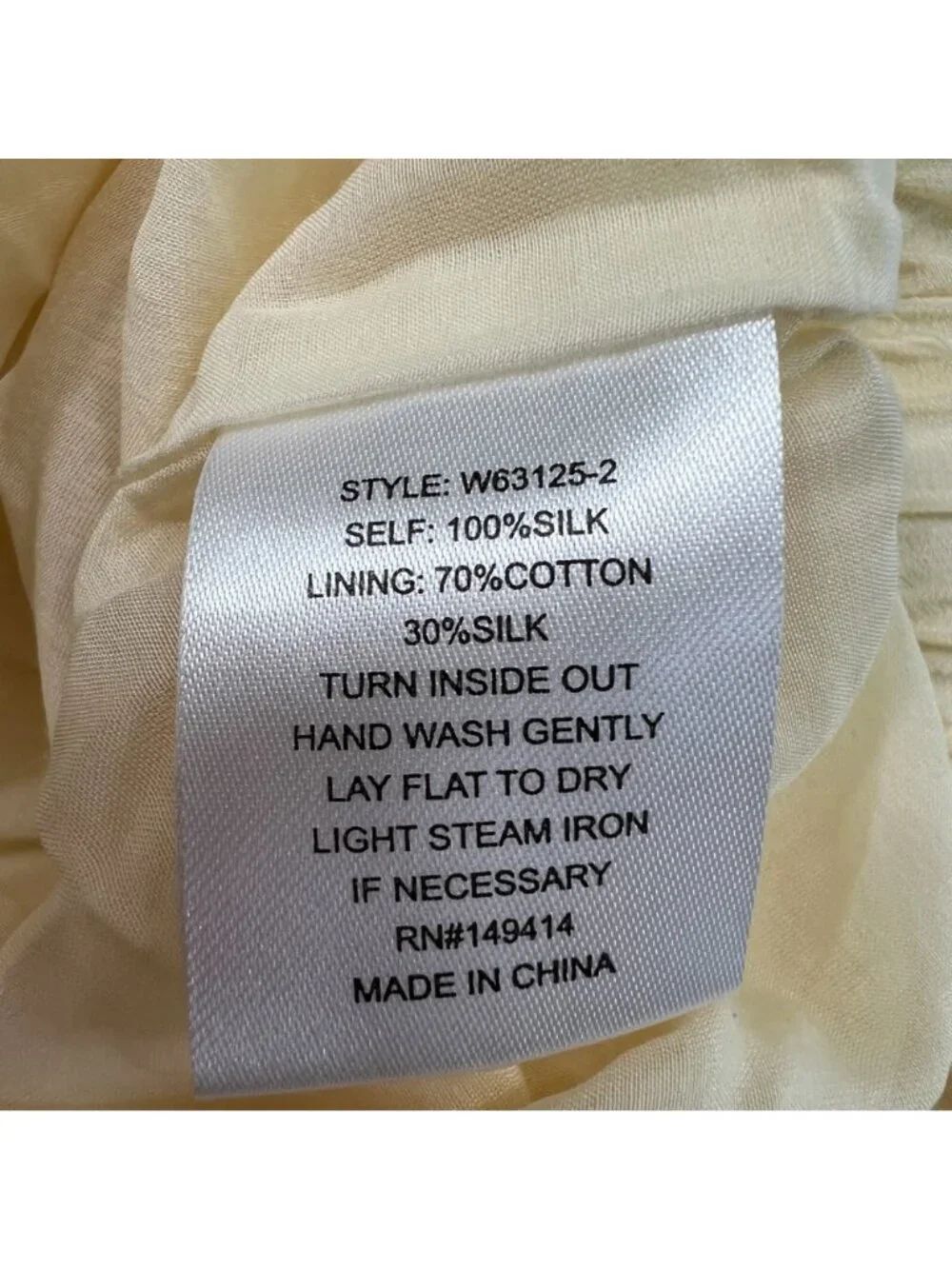 Johnny Was 100% Silk Elastic Waist Pleated Wide Leg Pant Cream Blue Size Medium - Picture 9 of 10
